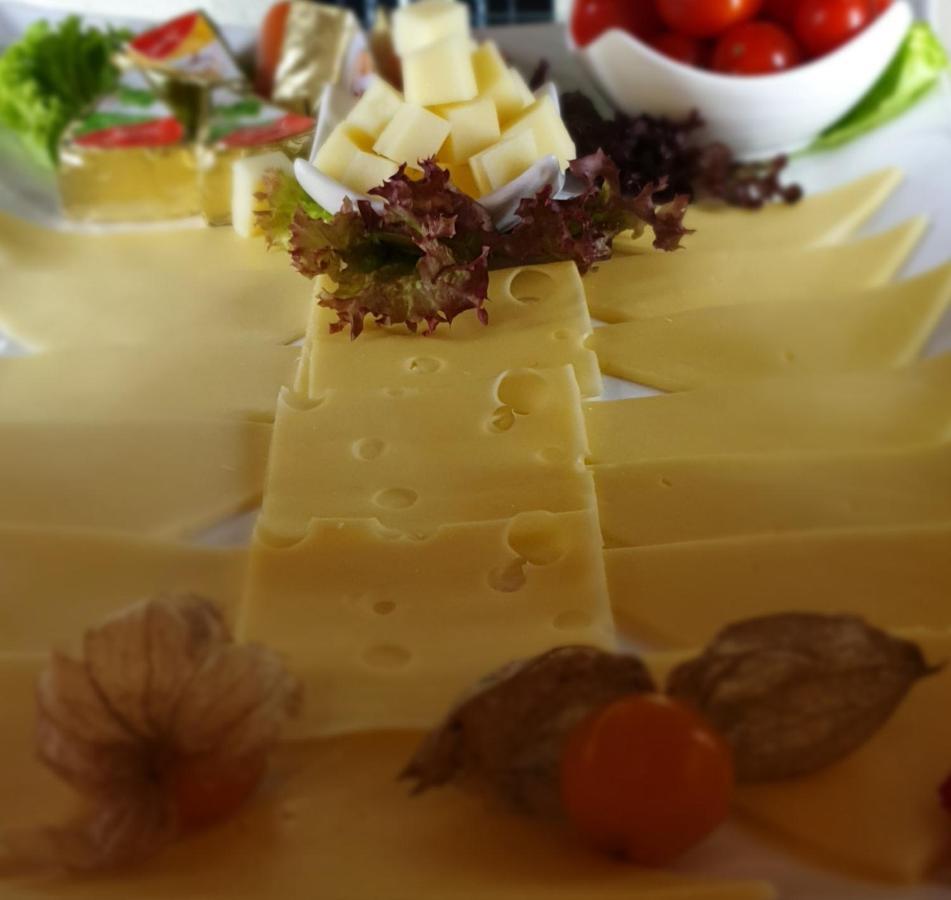Gasthause Zur Krone Hotel Leimen  Exteriör bild