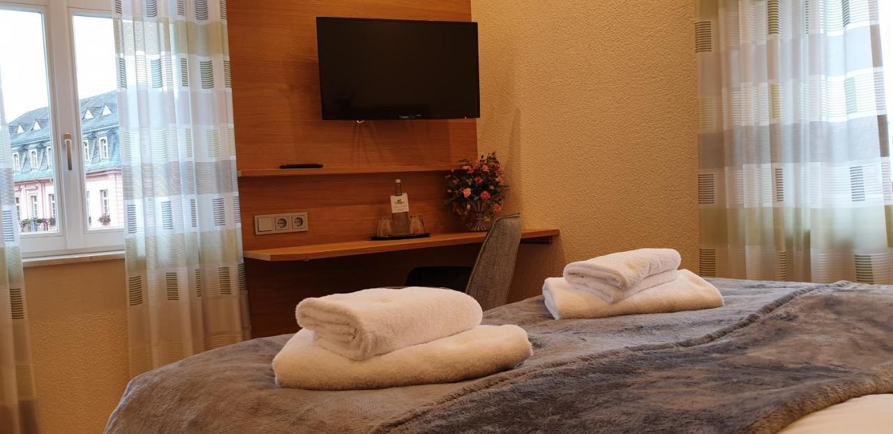 Gasthause Zur Krone Hotel Leimen  Exteriör bild